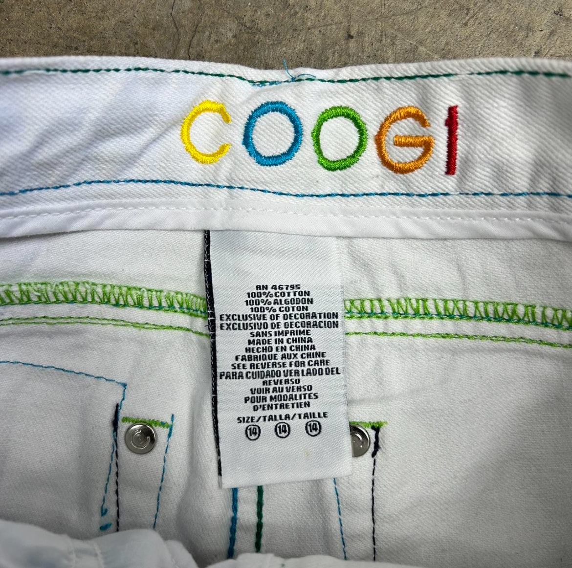 WOMENS Vintage COOGI Colorful Stitched Wide-Leg Jeans