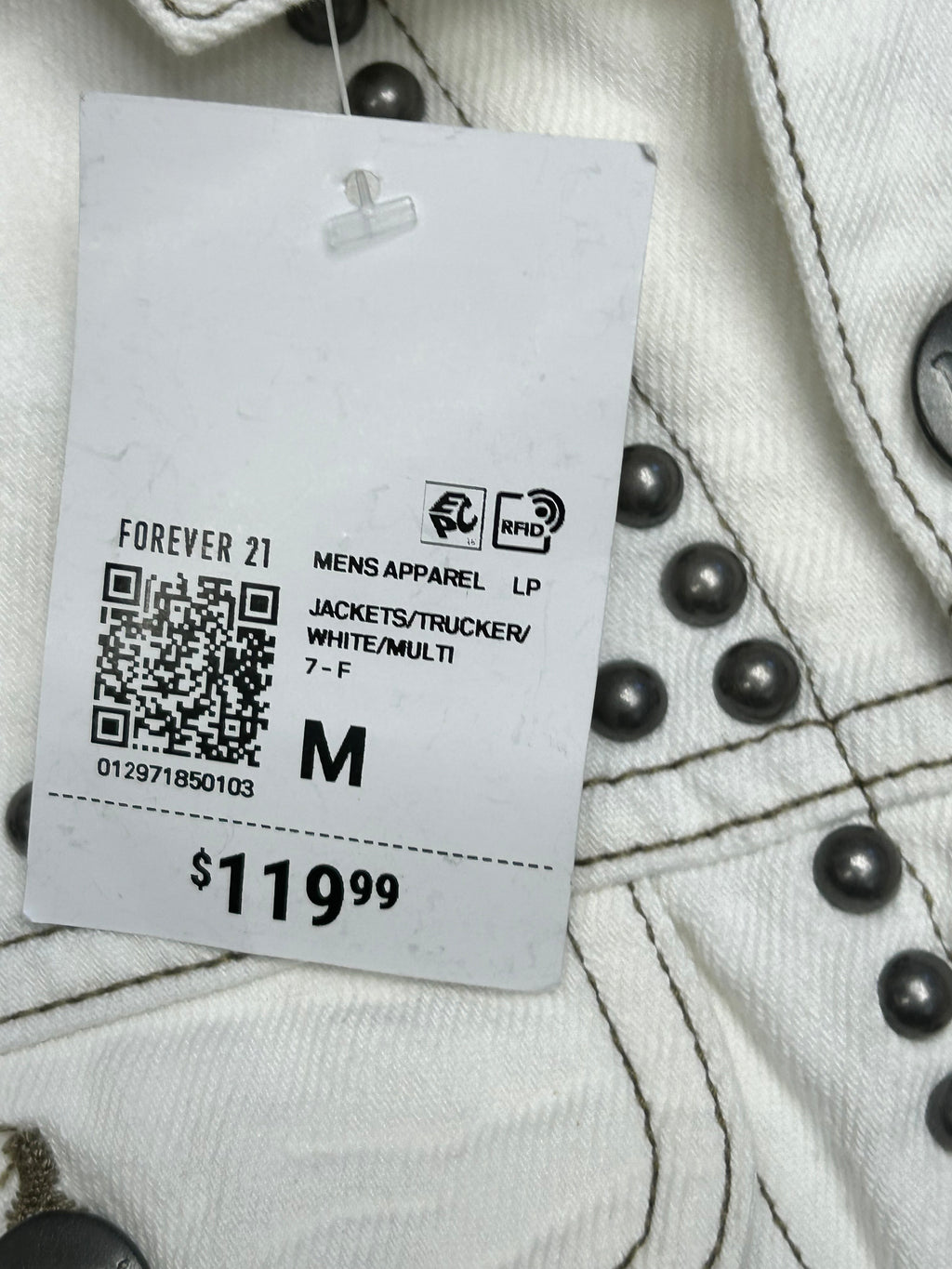 LEE X FOREVR 21 STUDDED DENIM JACKET