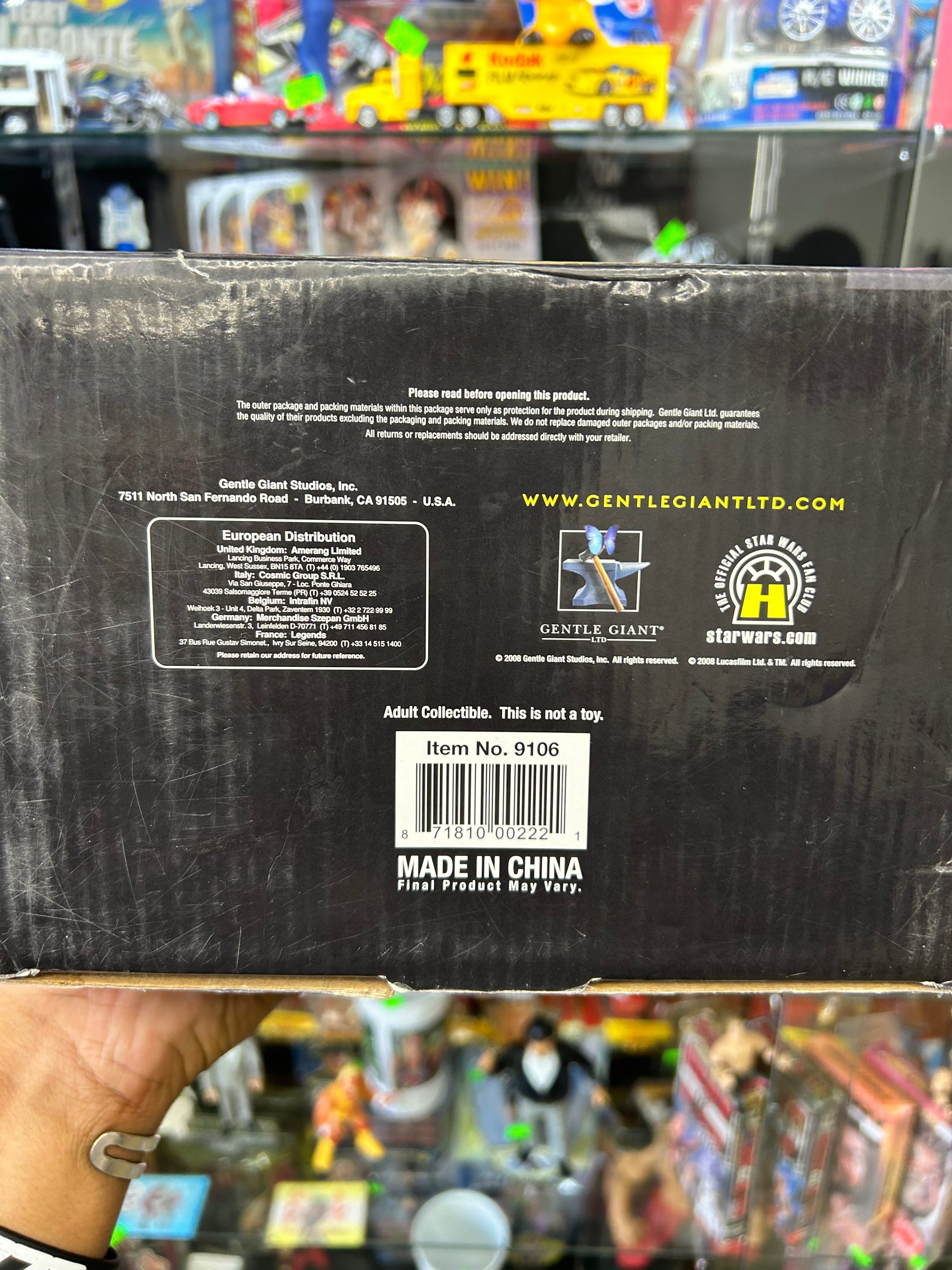 Star Wars Gentle Giant Kustomz Tie Fighter Pilot in Tie Fighter Vinyl Figure